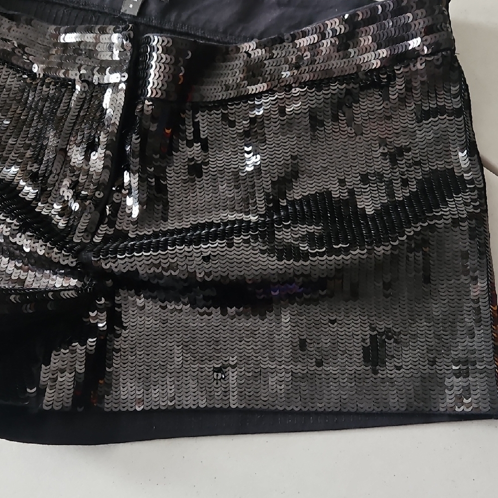 Express Women's Black Sequin High Waist Shorts - Picture 2 of 12